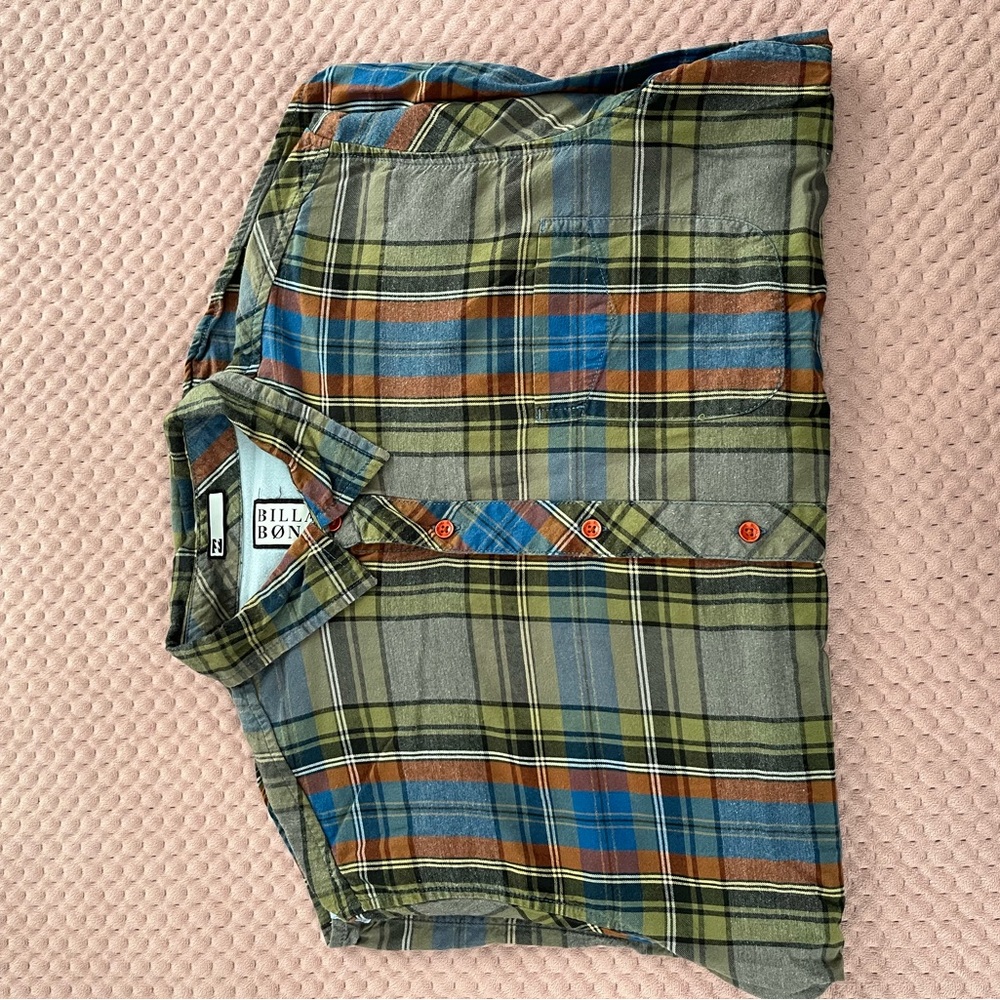 Long sleeve billabong shirt